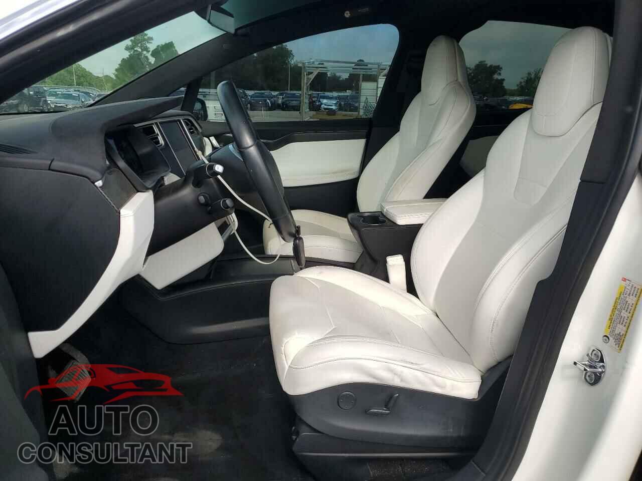 TESLA MODEL X 2017 - 5YJXCAE2XHF055042