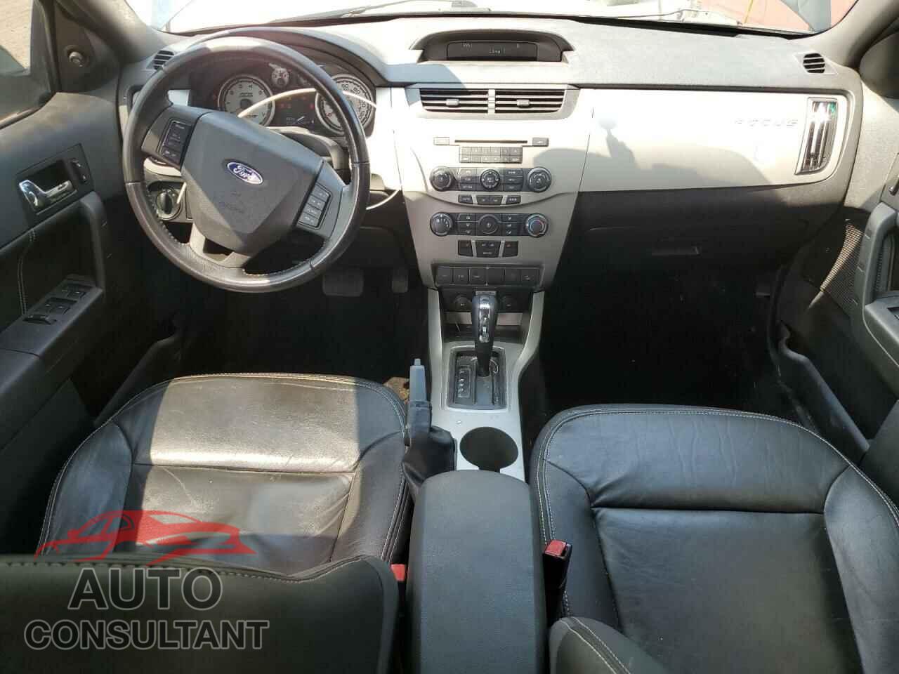FORD FOCUS 2009 - 1FAHP37N29W106919