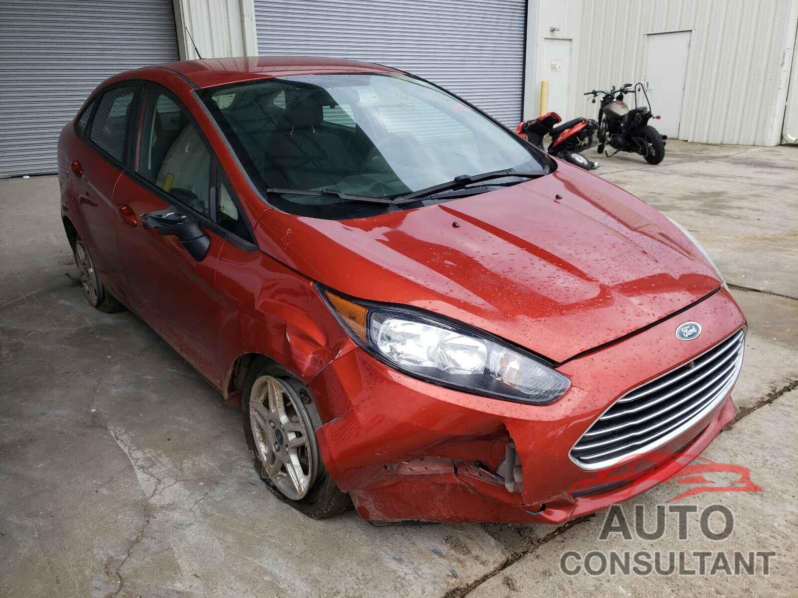 FORD FIESTA 2018 - 3FADP4BJ7JM119856