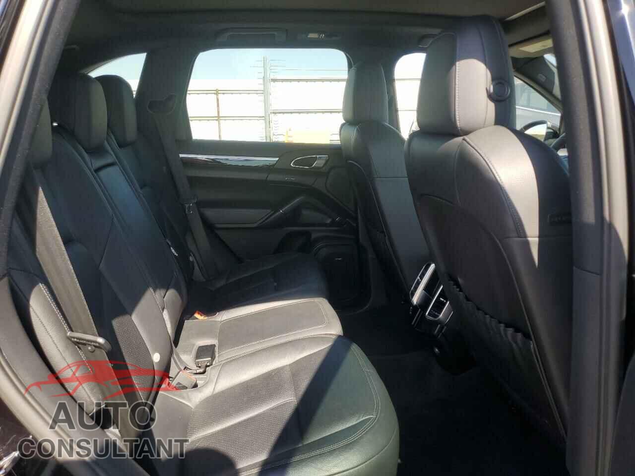 PORSCHE CAYENNE 2011 - WP1AB2A27BLA49545