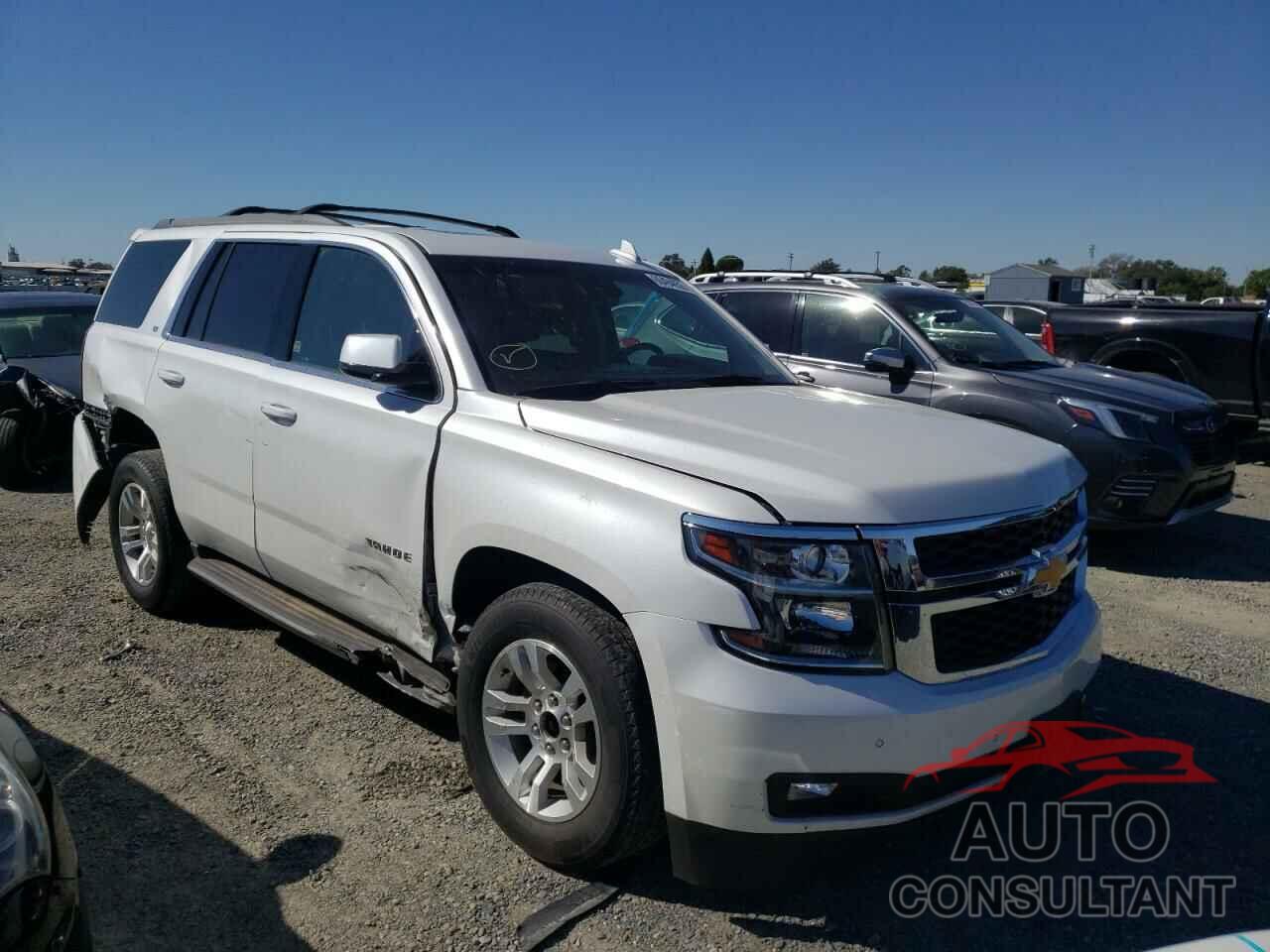 CHEVROLET TAHOE 2018 - 1GNSCBKC1JR261712