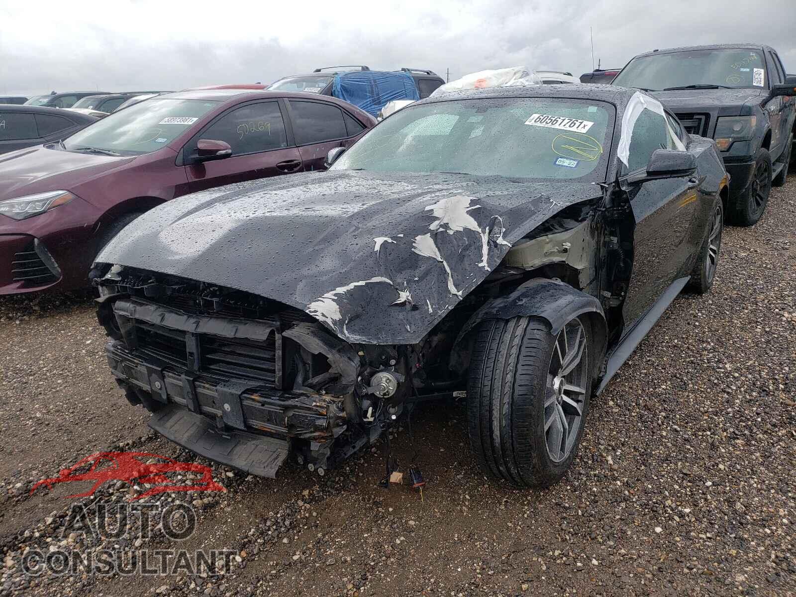 FORD MUSTANG 2017 - 1FA6P8TH4H5257673