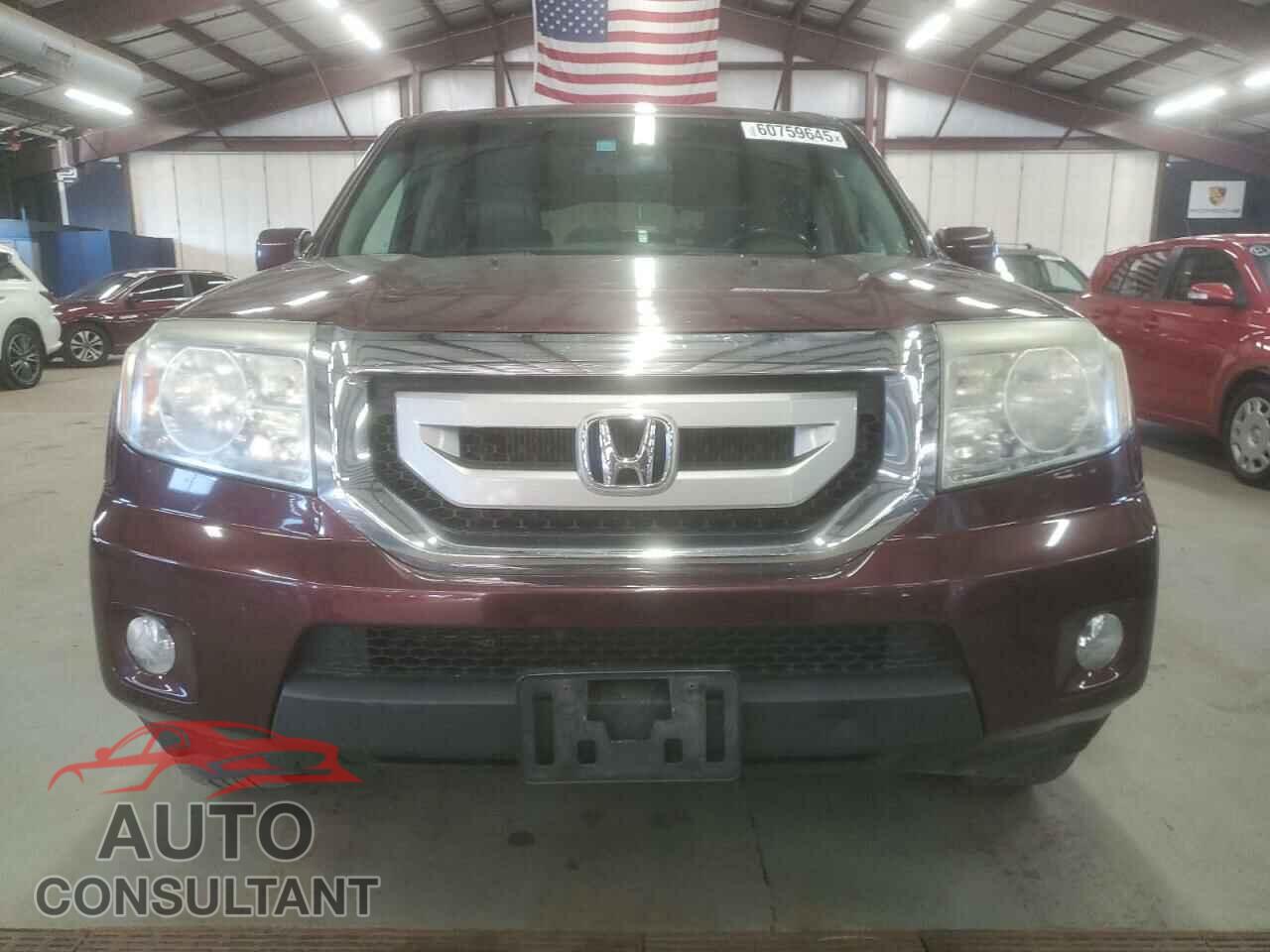 HONDA PILOT 2011 - 5FNYF4H61BB030100