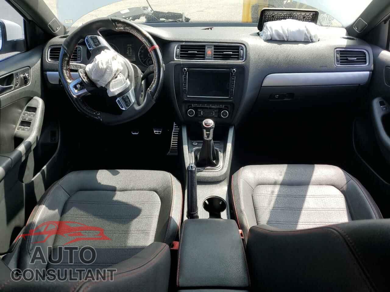 VOLKSWAGEN JETTA 2012 - 3VW5A7AJ8CM087728