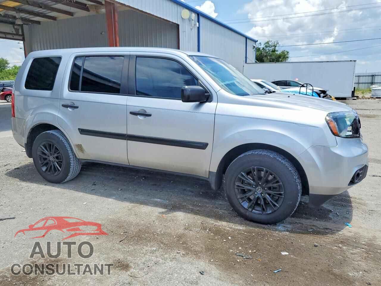 HONDA PILOT 2015 - 5FNYF3H20FB005783