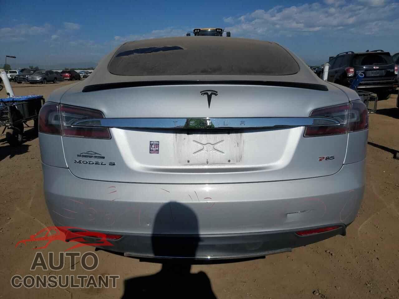 TESLA MODEL S 2013 - 5YJSA1DP6DFP07873