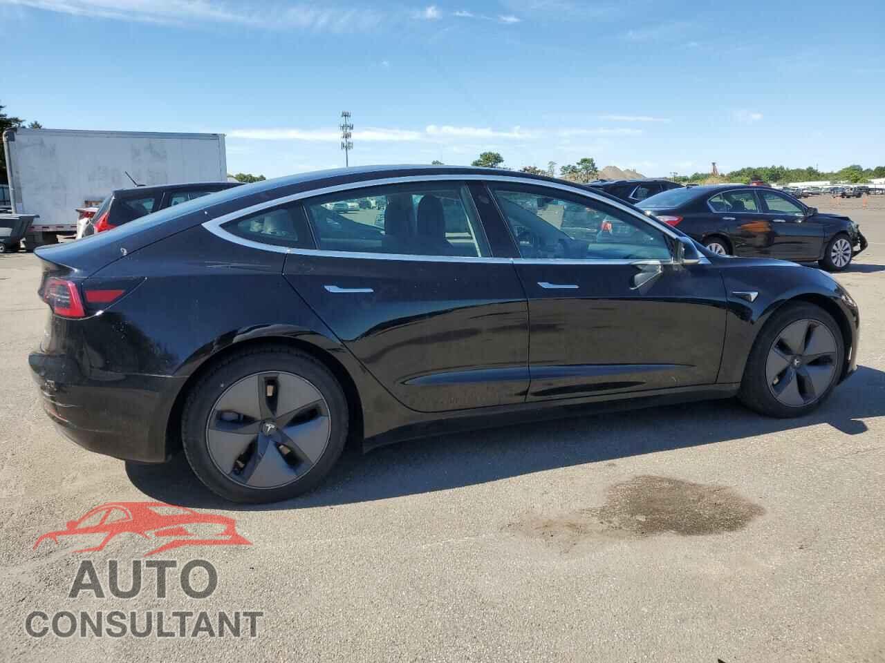 TESLA MODEL 3 2019 - 5YJ3E1EB3KF193439