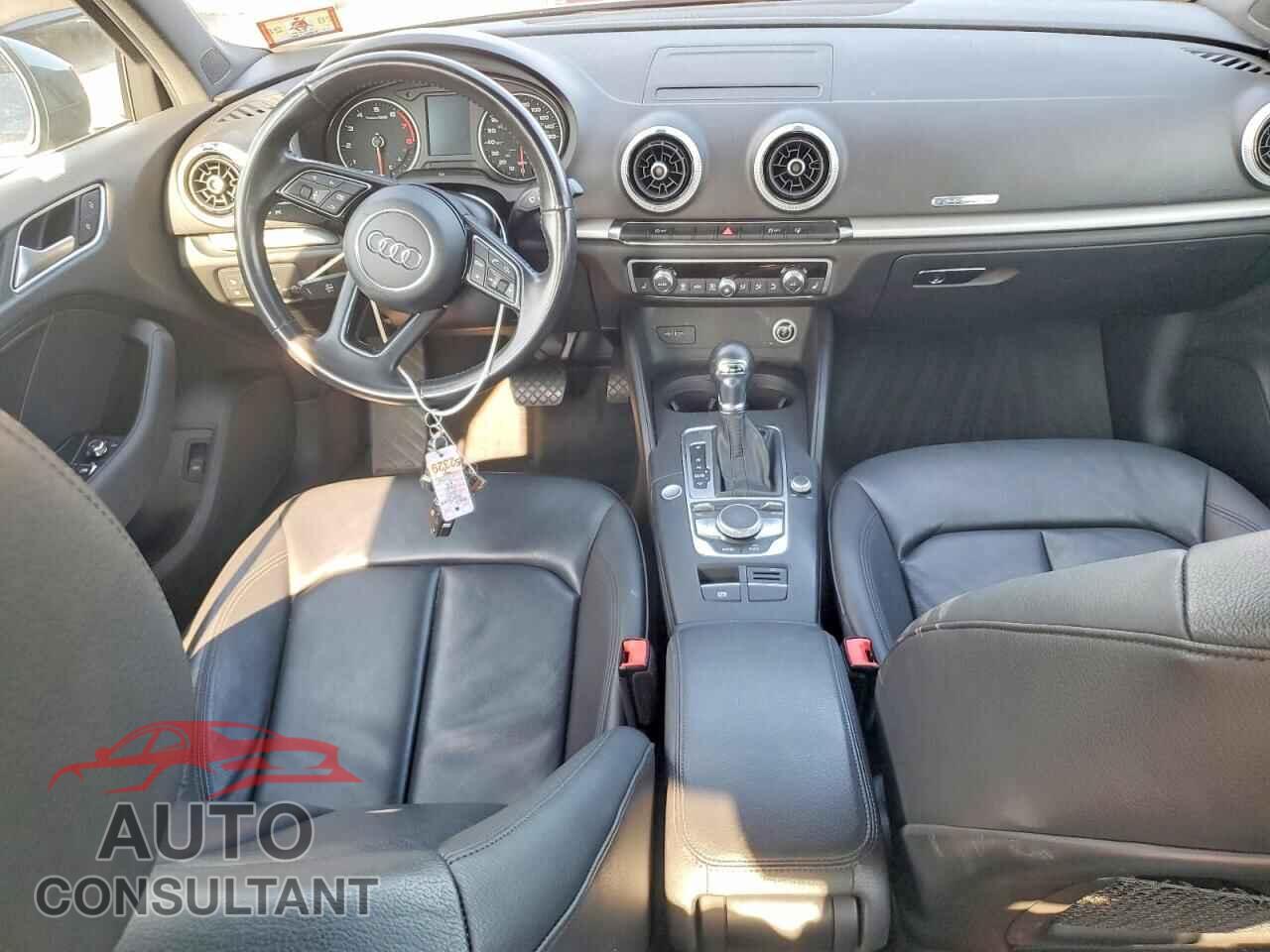 AUDI A3 2017 - WAUB8GFF1H1048728