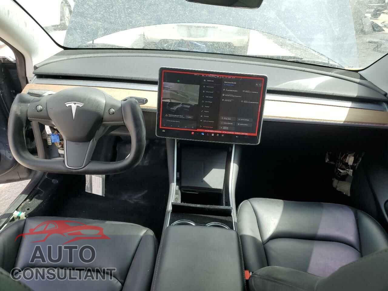 TESLA MODEL 3 2020 - 5YJ3E1EB0LF803010