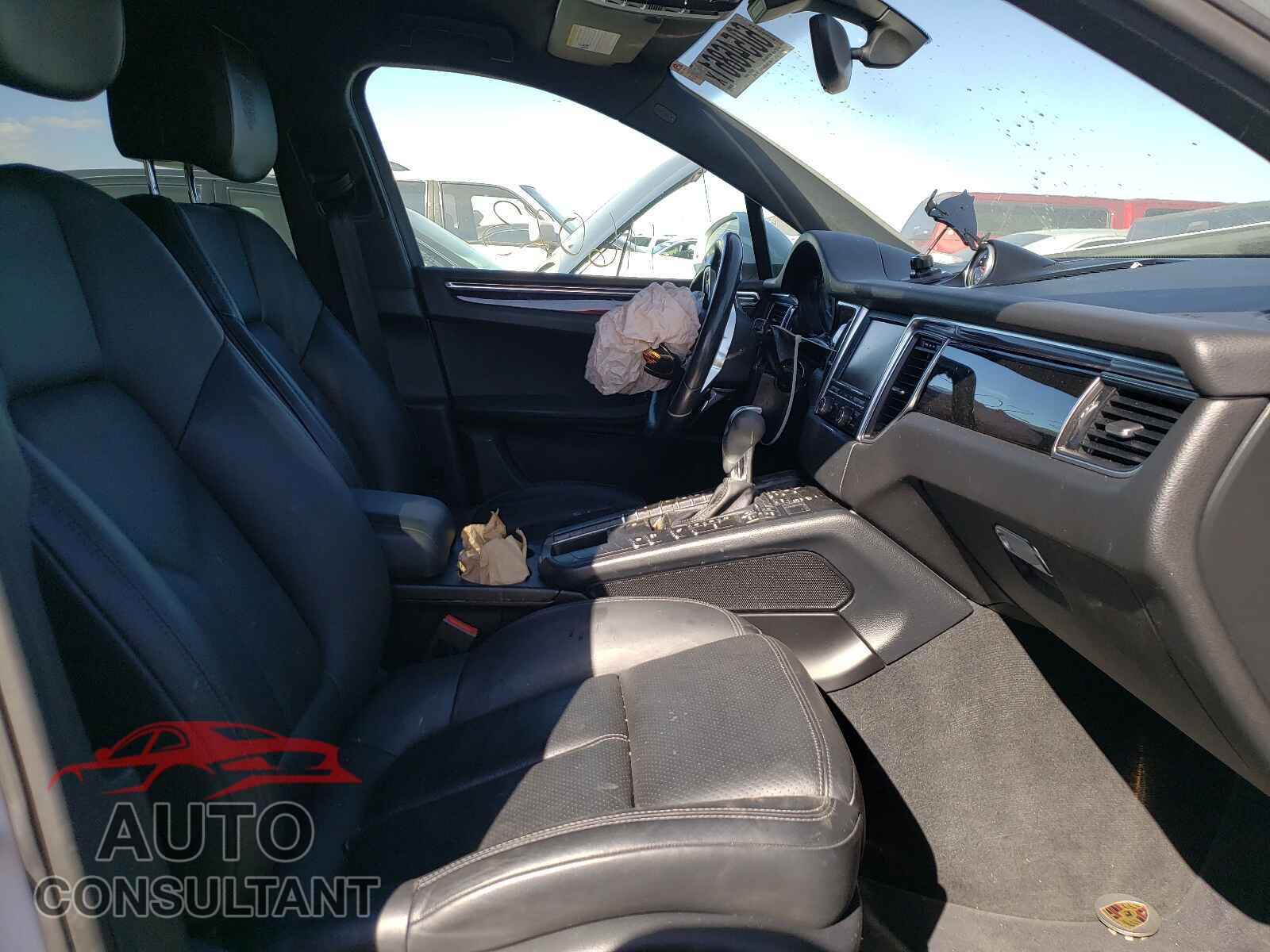 PORSCHE MACAN 2016 - WP1AB2A50GLB40738
