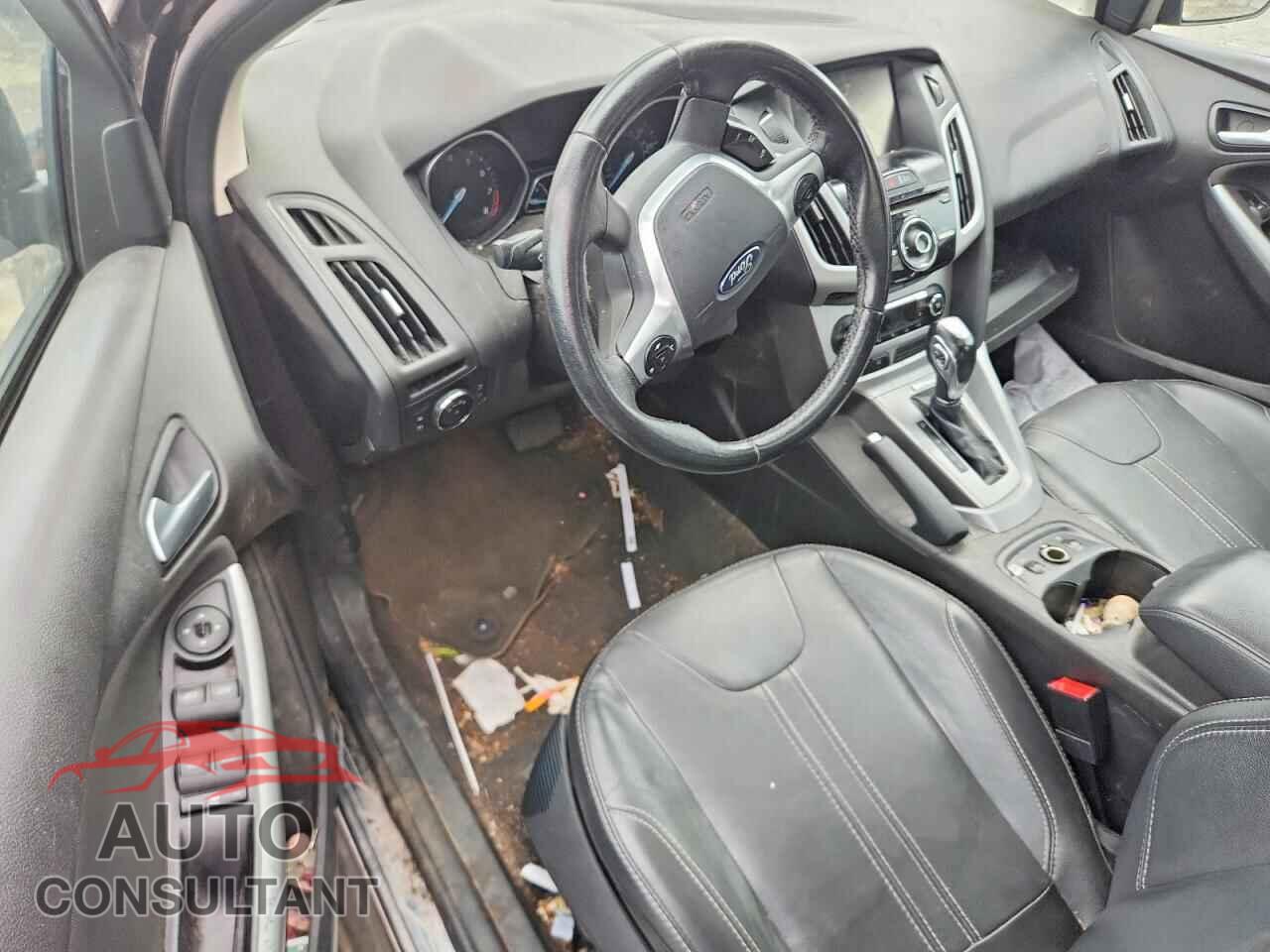 FORD FOCUS 2014 - 1FADP3F29EL262859