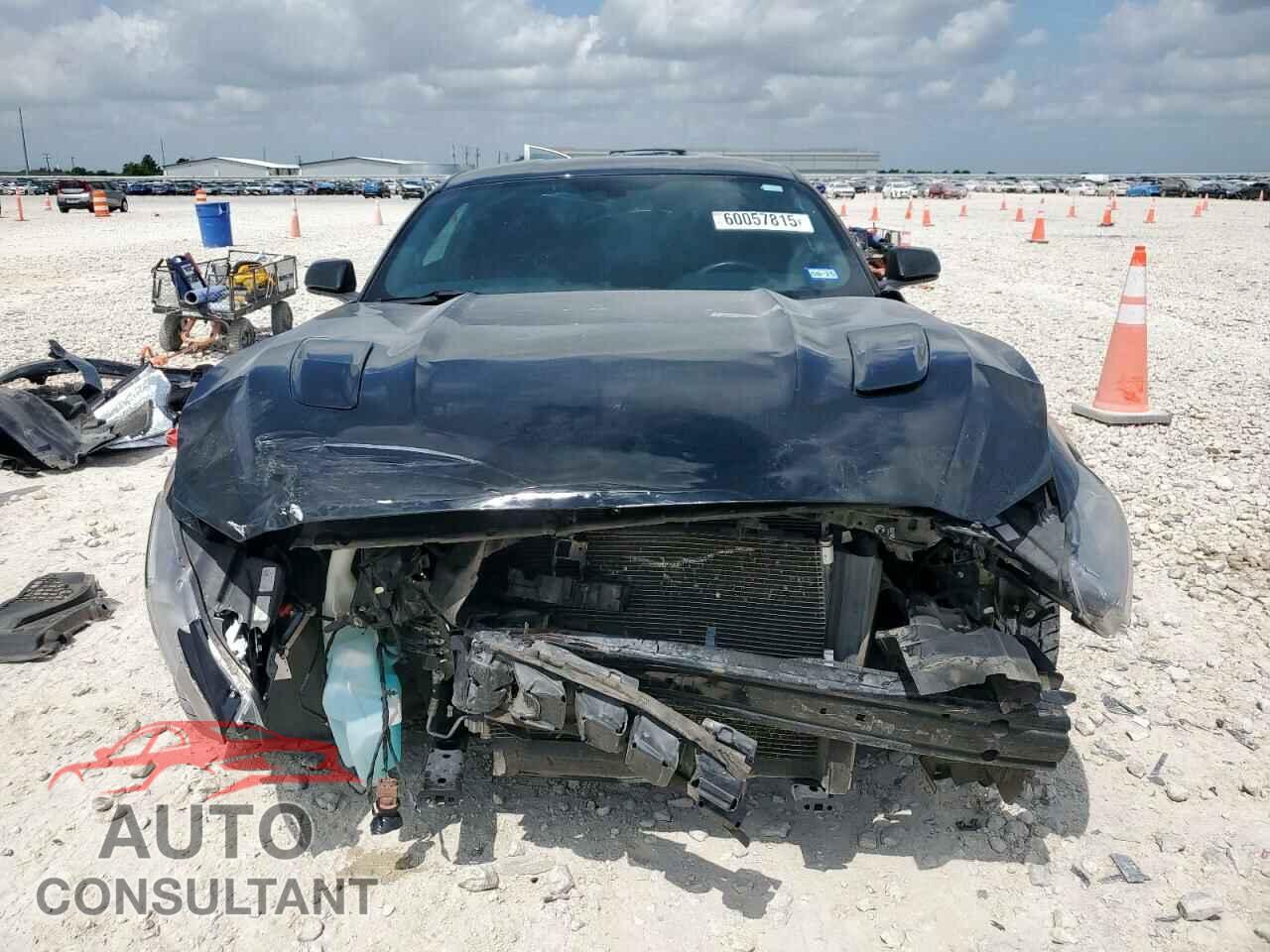 FORD MUSTANG 2017 - 1FA6P8CF2H5323202