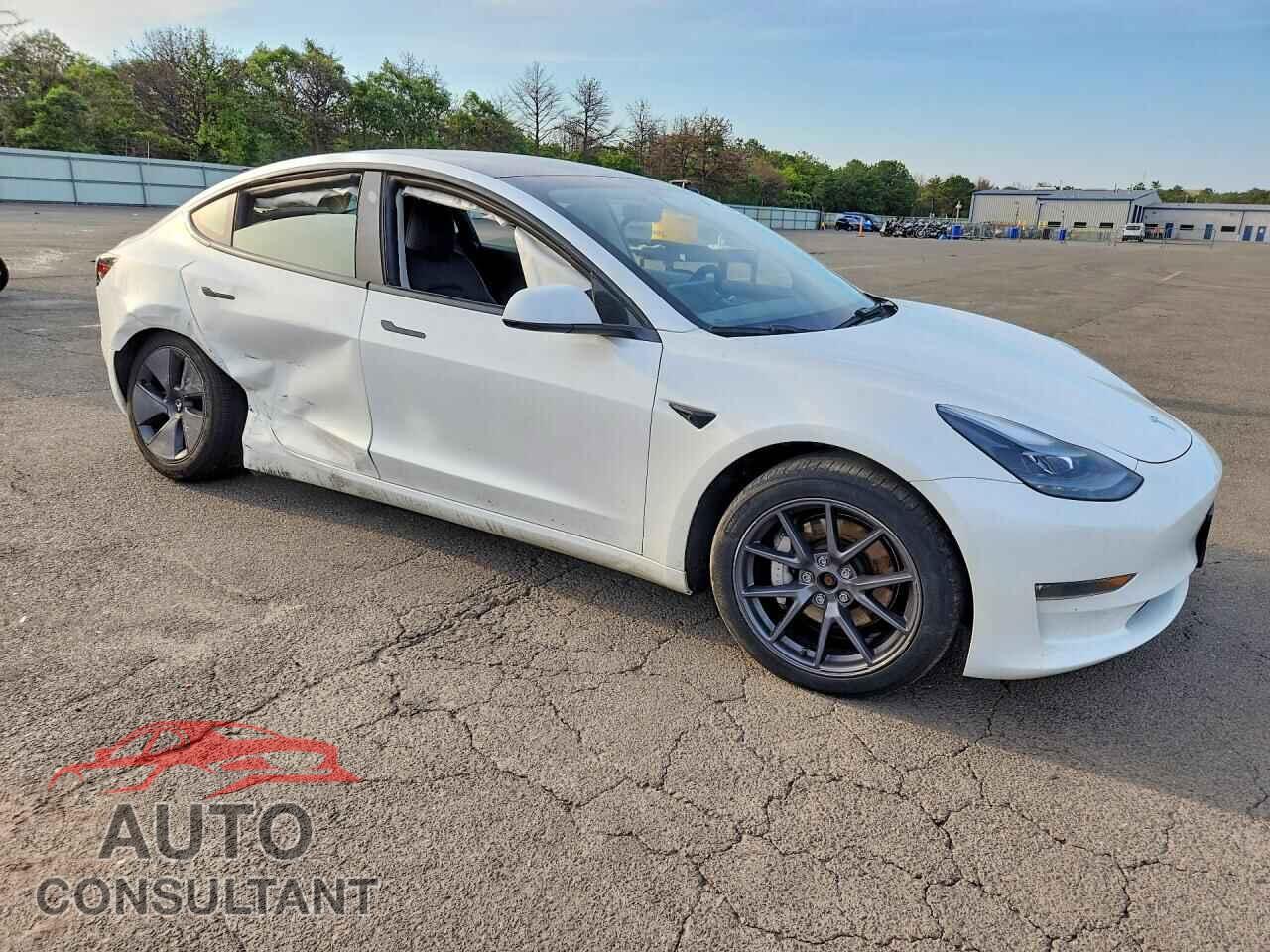 TESLA MODEL 3 2023 - 5YJ3E1EB7PF679422