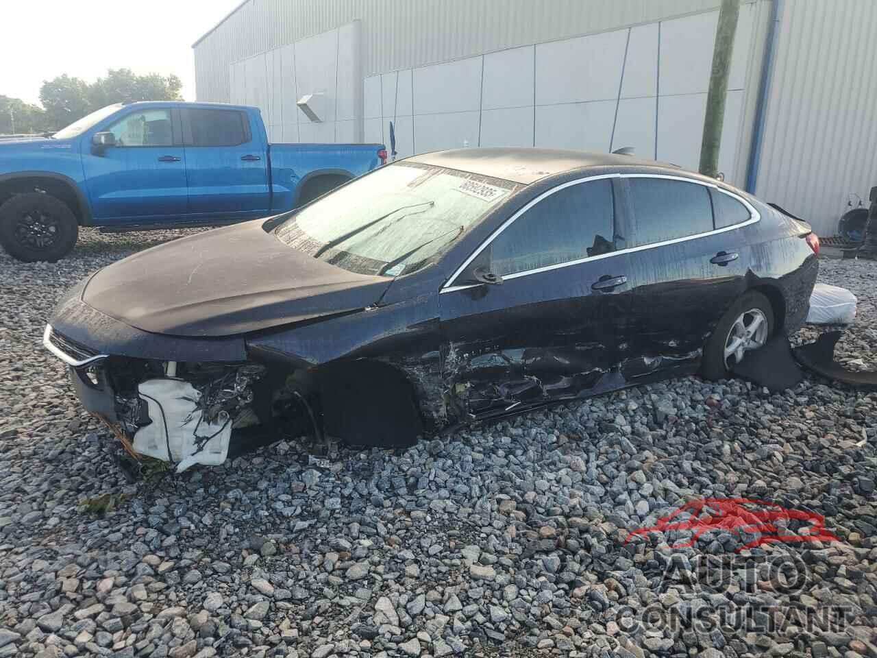 CHEVROLET MALIBU 2017 - 1G1ZB5ST1HF239693
