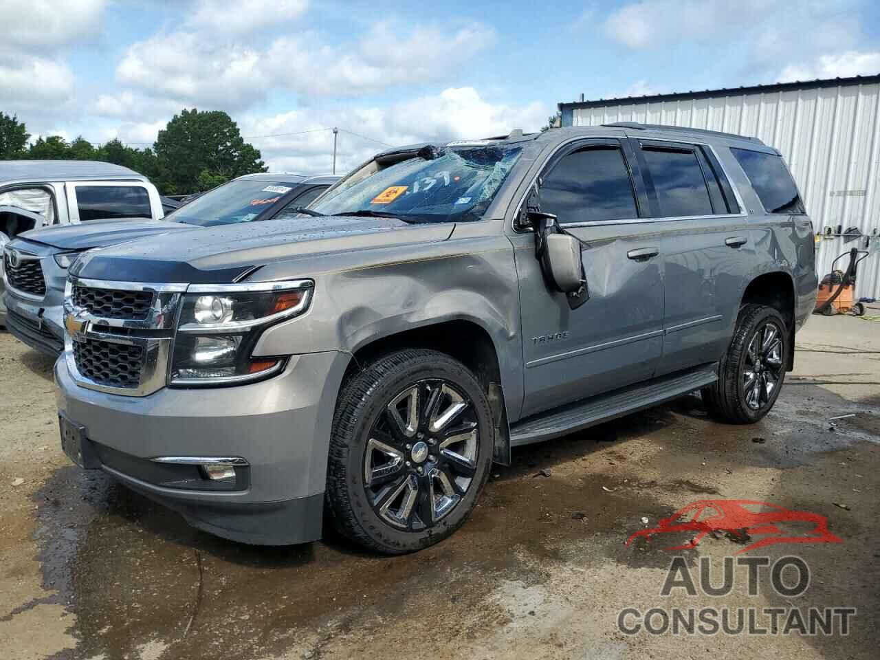 CHEVROLET TAHOE 2017 - 1GNSKBKC3HR260705