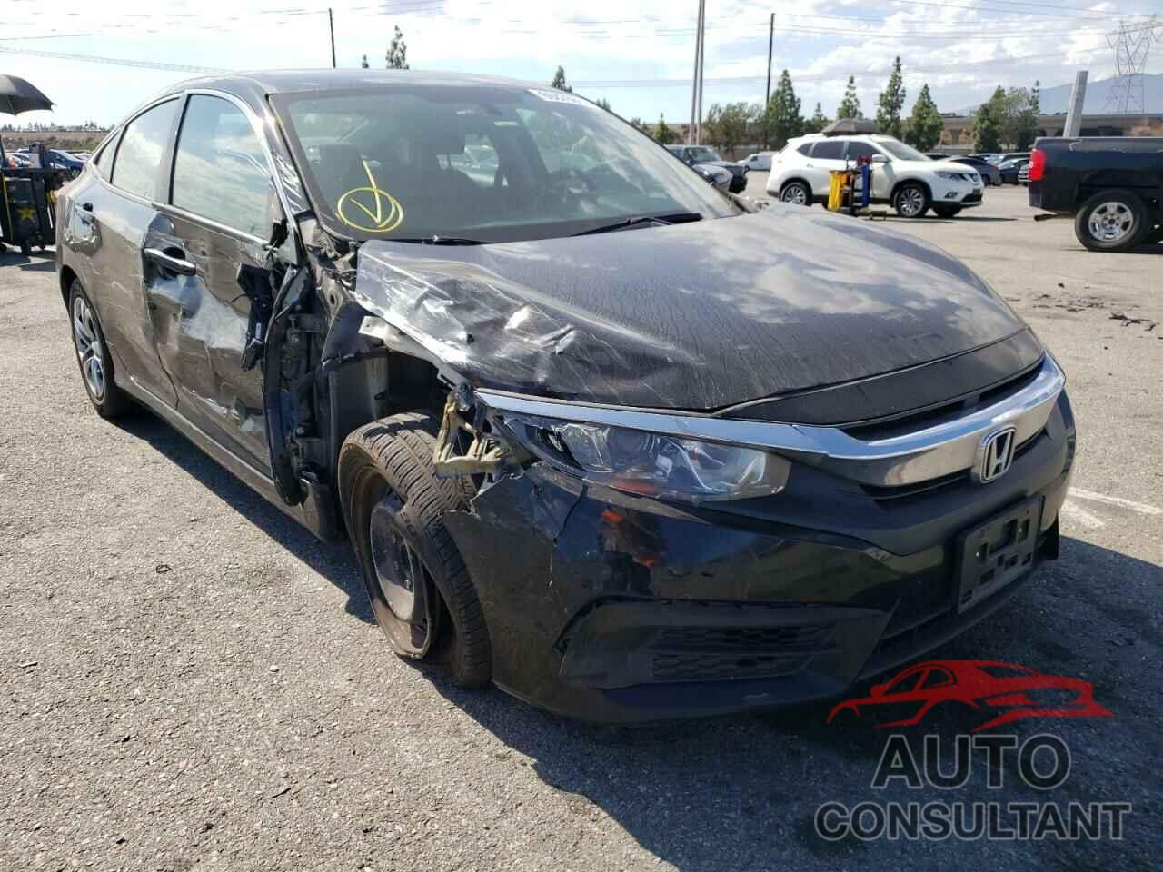 HONDA CIVIC 2018 - 2HGFC2F57JH604904