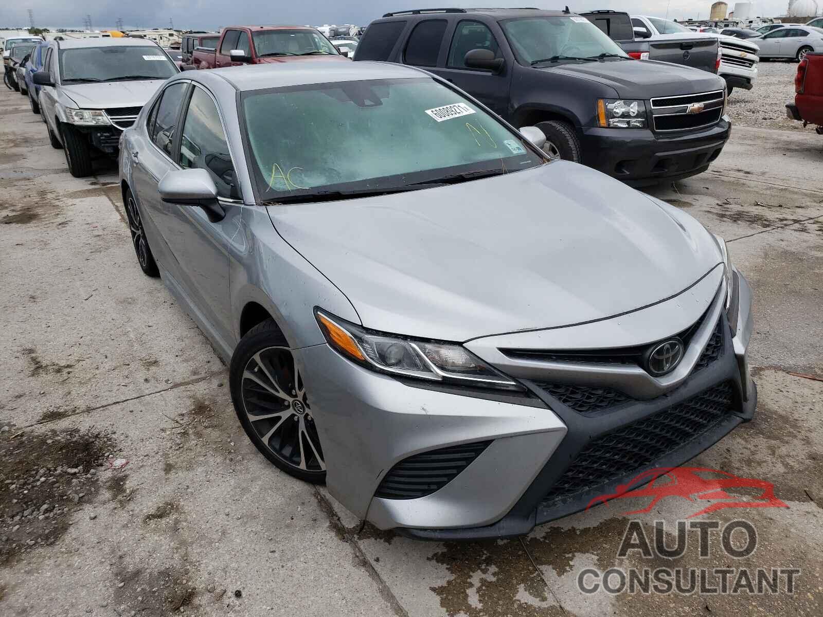 TOYOTA CAMRY 2019 - 4T1B11HK3KU225635