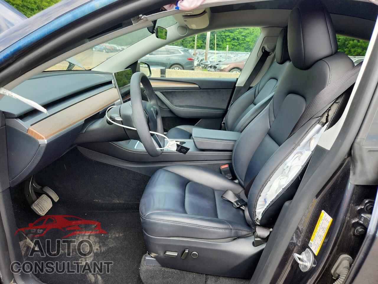 TESLA MODEL Y 2024 - 7SAYGDED4RF027866