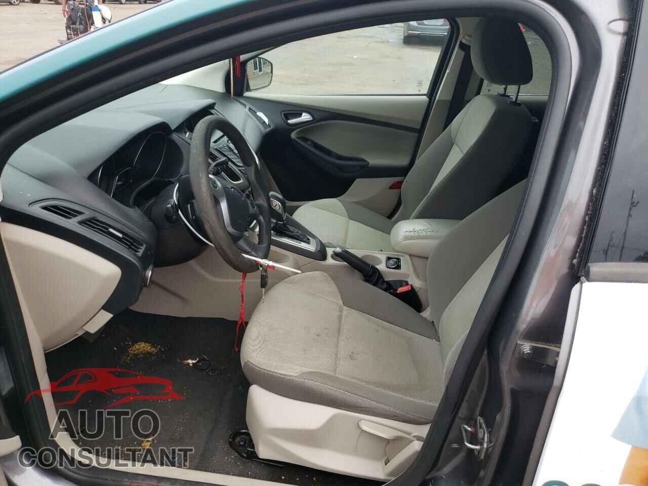 FORD FOCUS 2013 - 1FADP3K21DL299716