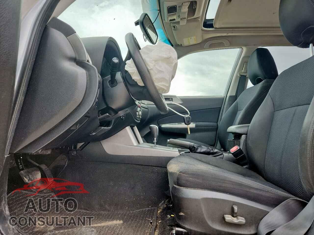 SUBARU FORESTER 2013 - JF2SHADC9DH417640