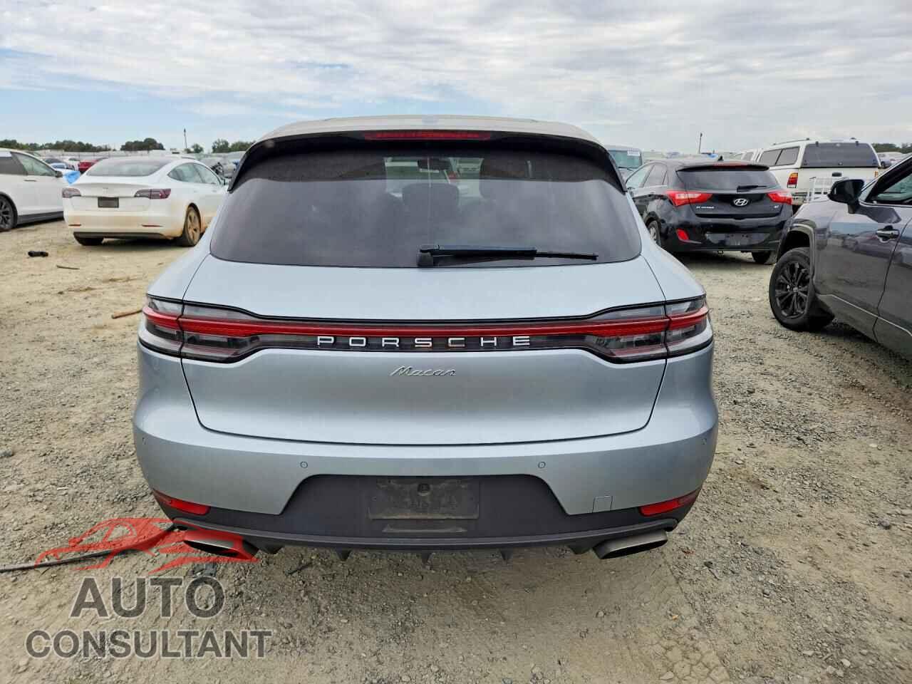 PORSCHE MACAN 2019 - WP1AA2A59KLB00217