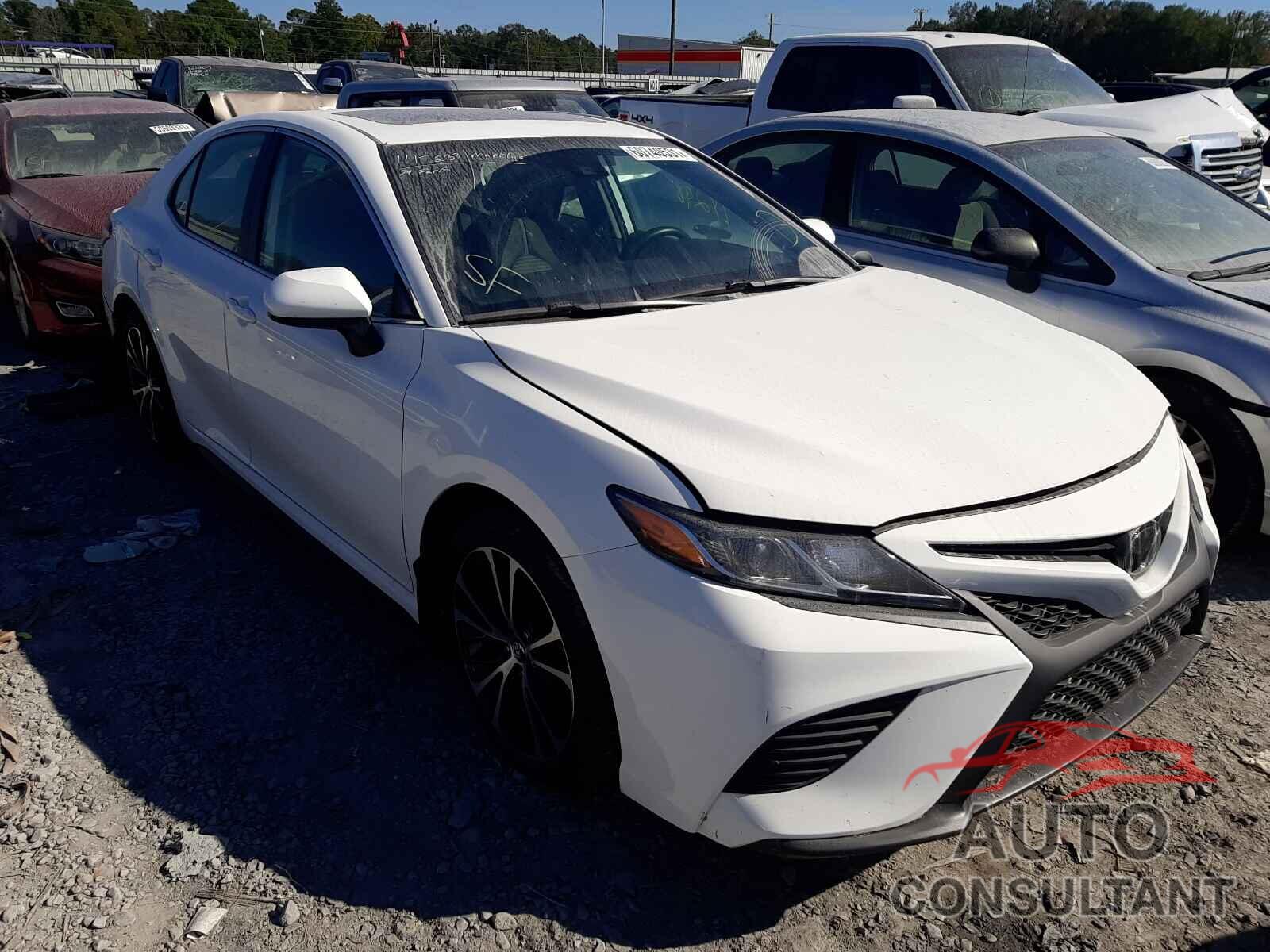 TOYOTA CAMRY 2020 - 4T1G11AK8LU336618