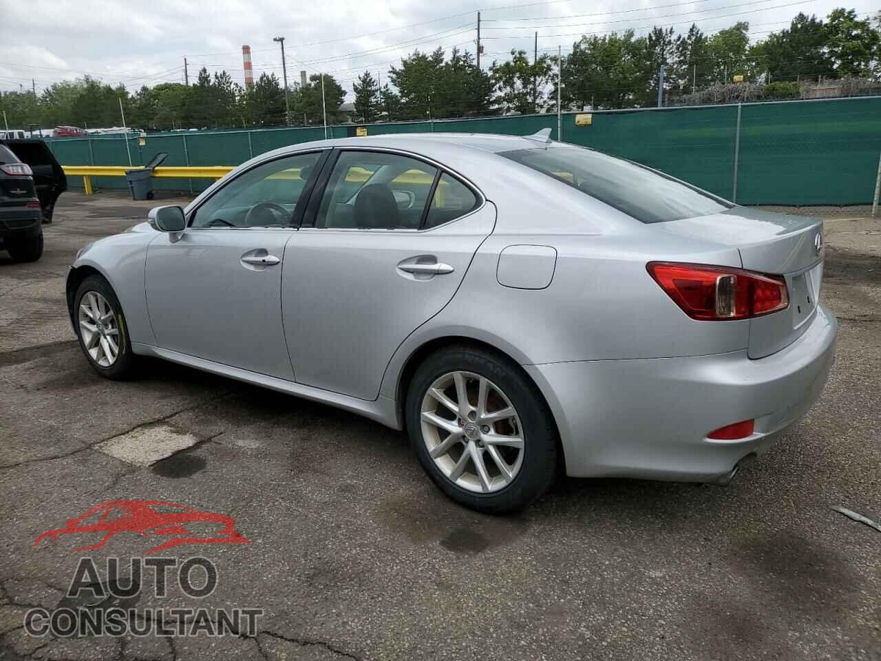 LEXUS IS 2012 - JTHCF5C27C5055895