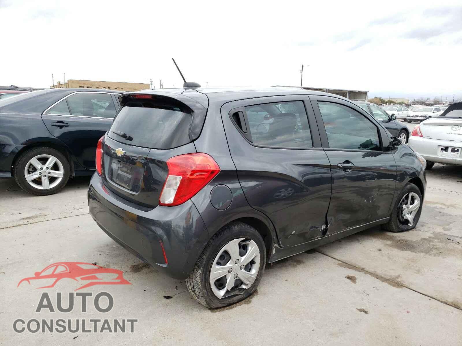 CHEVROLET SPARK 2019 - KL8CB6SAXKC809029
