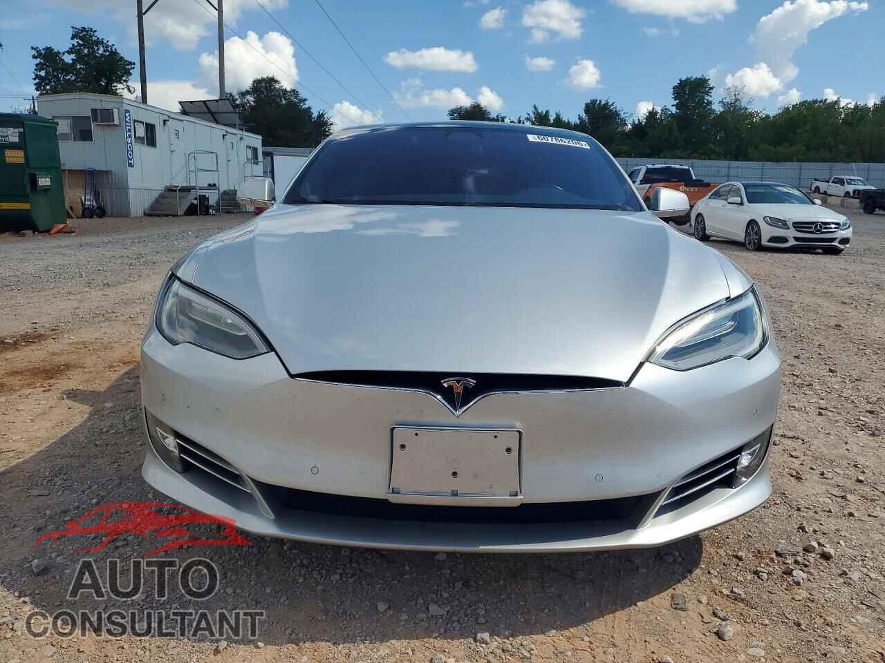 TESLA MODEL S 2018 - 5YJSA1E21JF258438