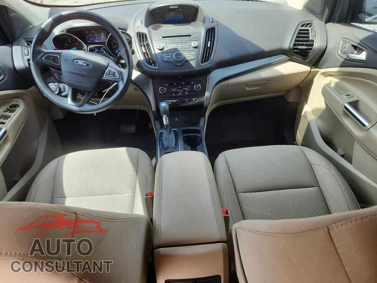 FORD ESCAPE 2017 - 1FMCU9GD4HUC66457