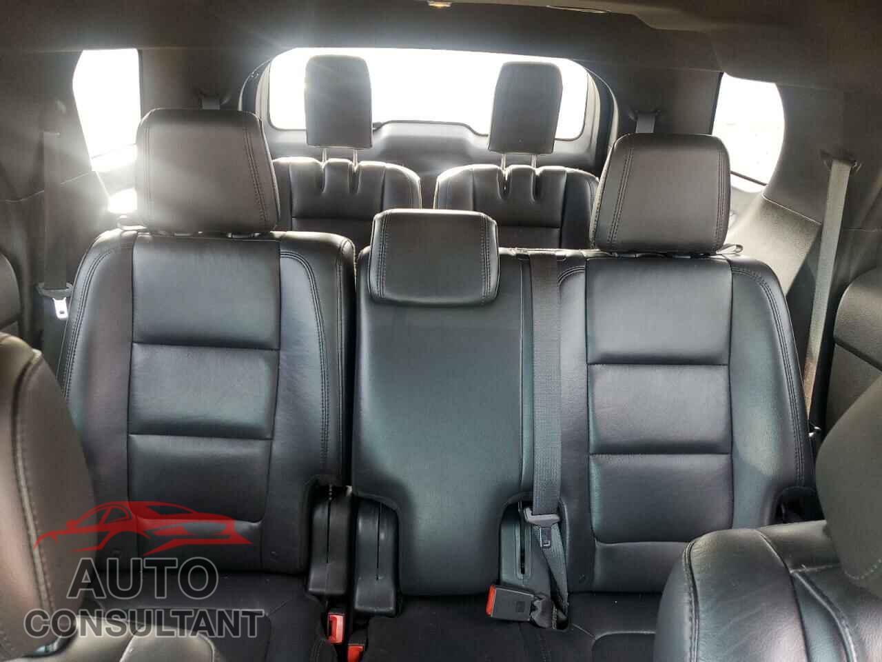 FORD EXPLORER 2015 - 1FM5K7D89FGA40503