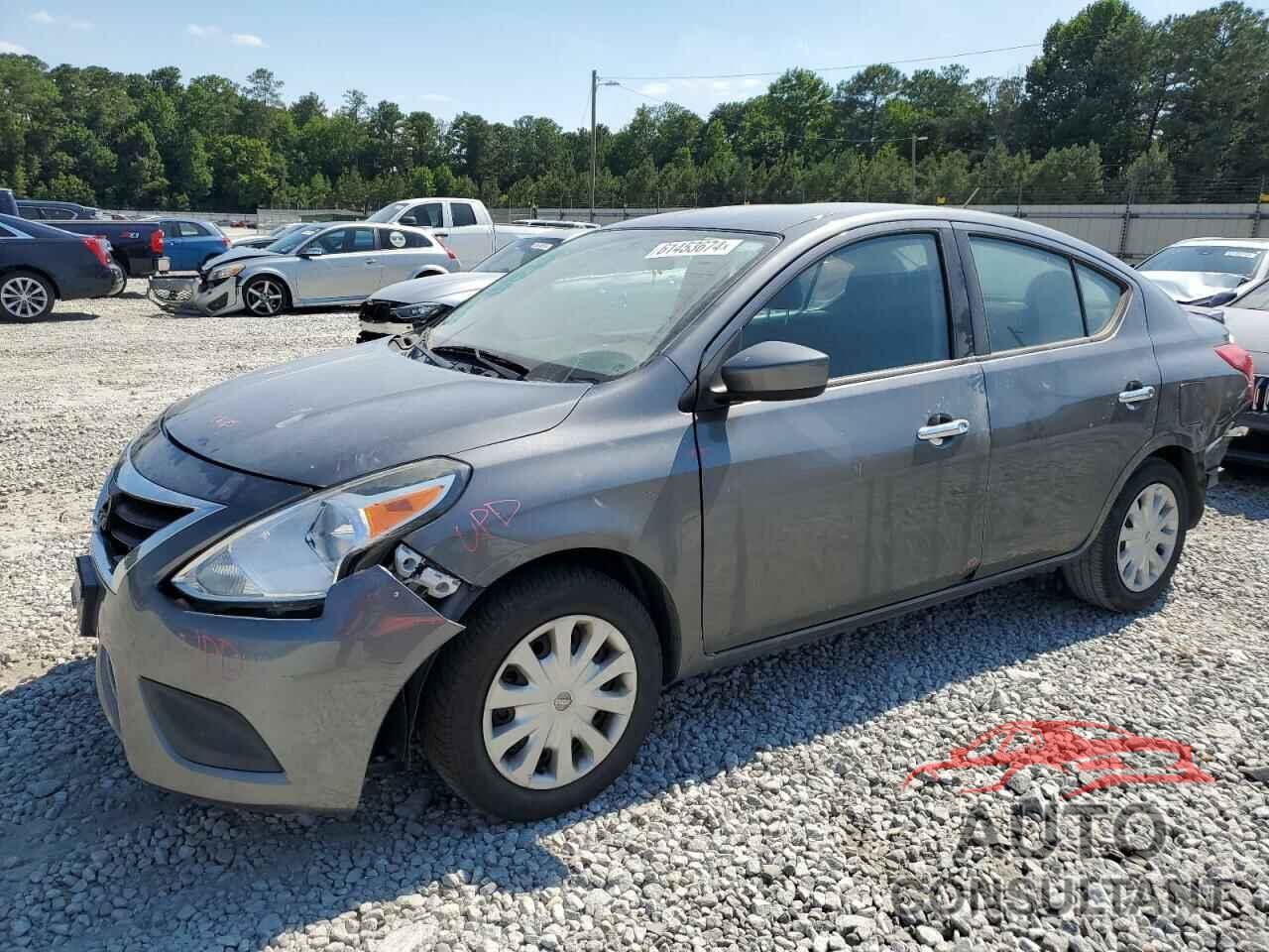 NISSAN VERSA 2018 - 3N1CN7AP3JL806800