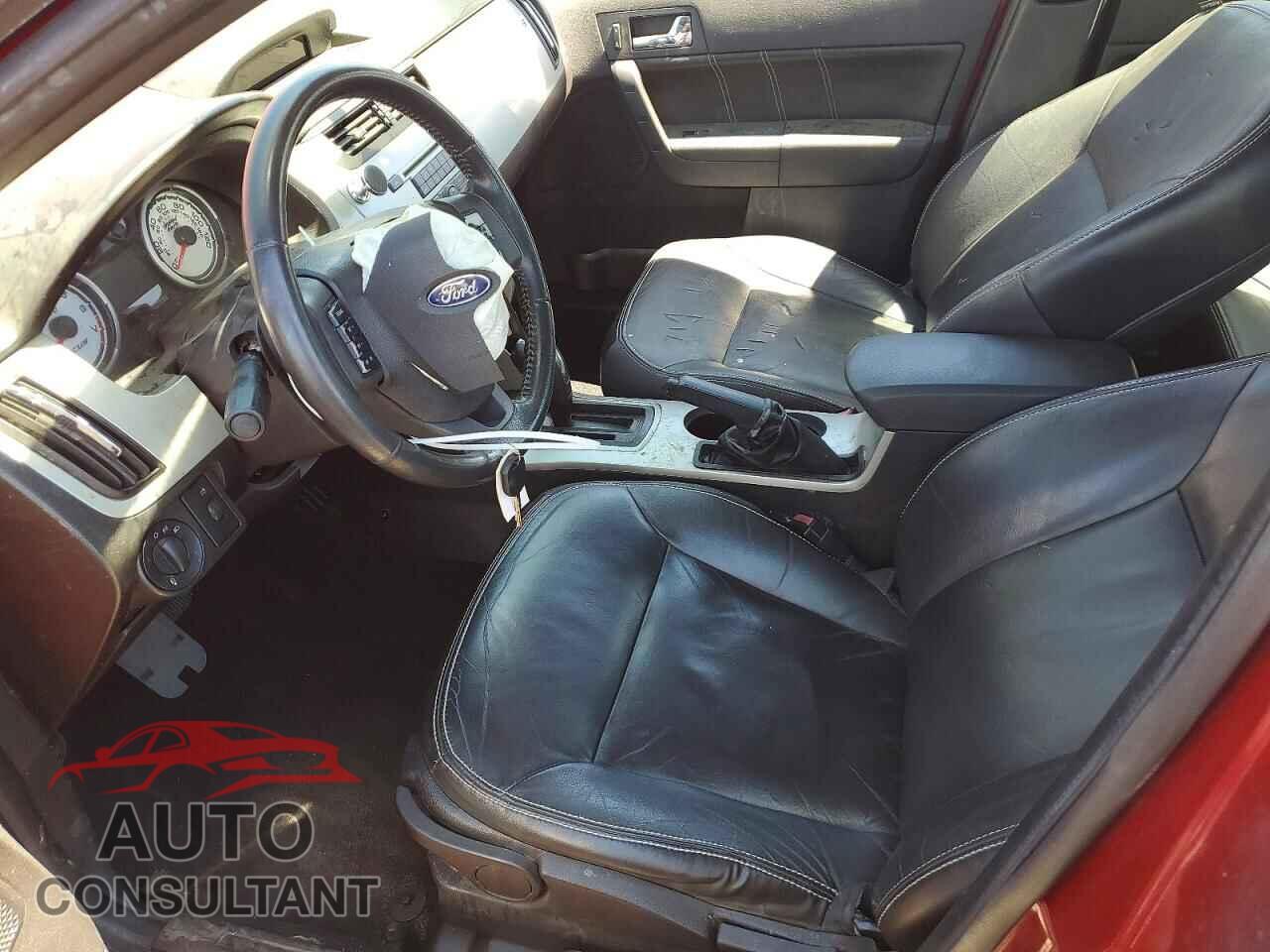 FORD FOCUS 2011 - 1FAHP3HN1BW167618