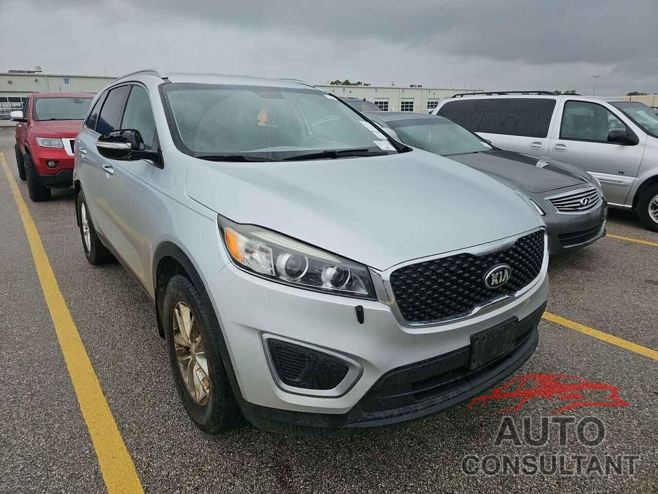 KIA SORENTO 2016 - 5XYPG4A35GG041111