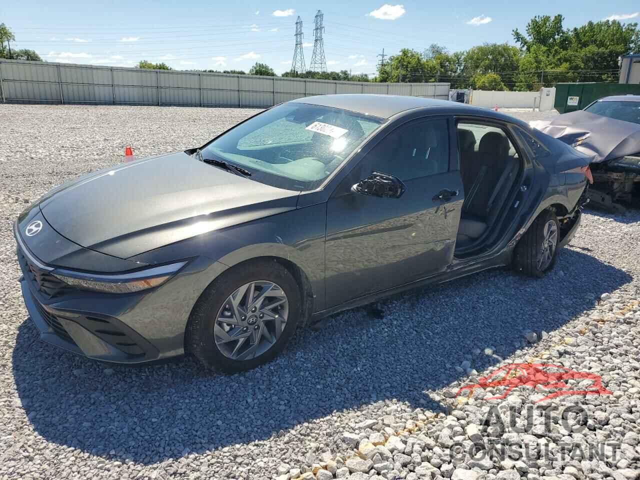 HYUNDAI ELANTRA 2024 - KMHLM4DJ3RU110022
