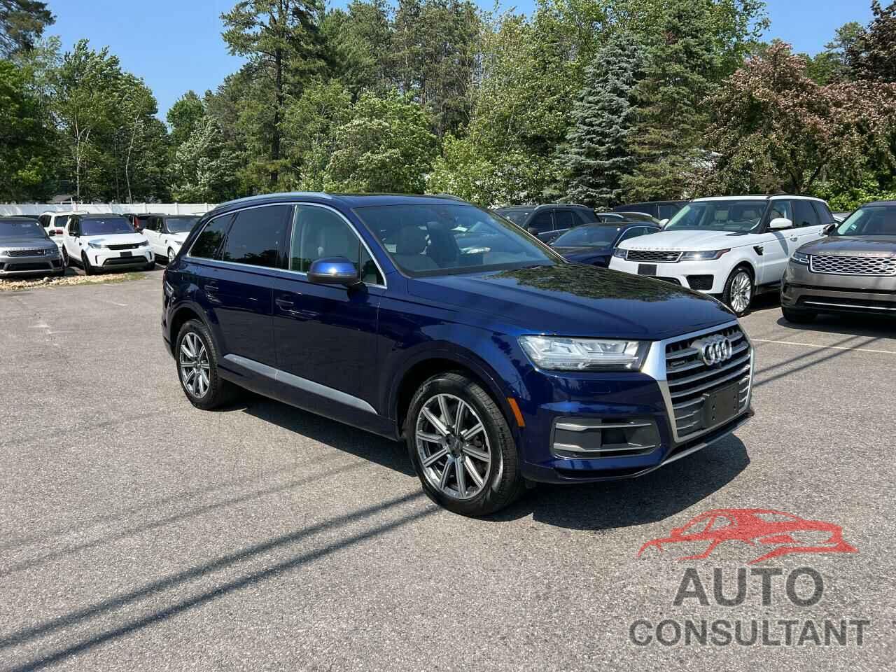 AUDI Q7 2019 - WA1LAAF75KD041511