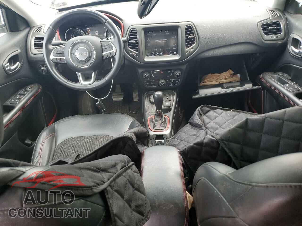 JEEP COMPASS 2019 - 3C4NJDDB5KT671613