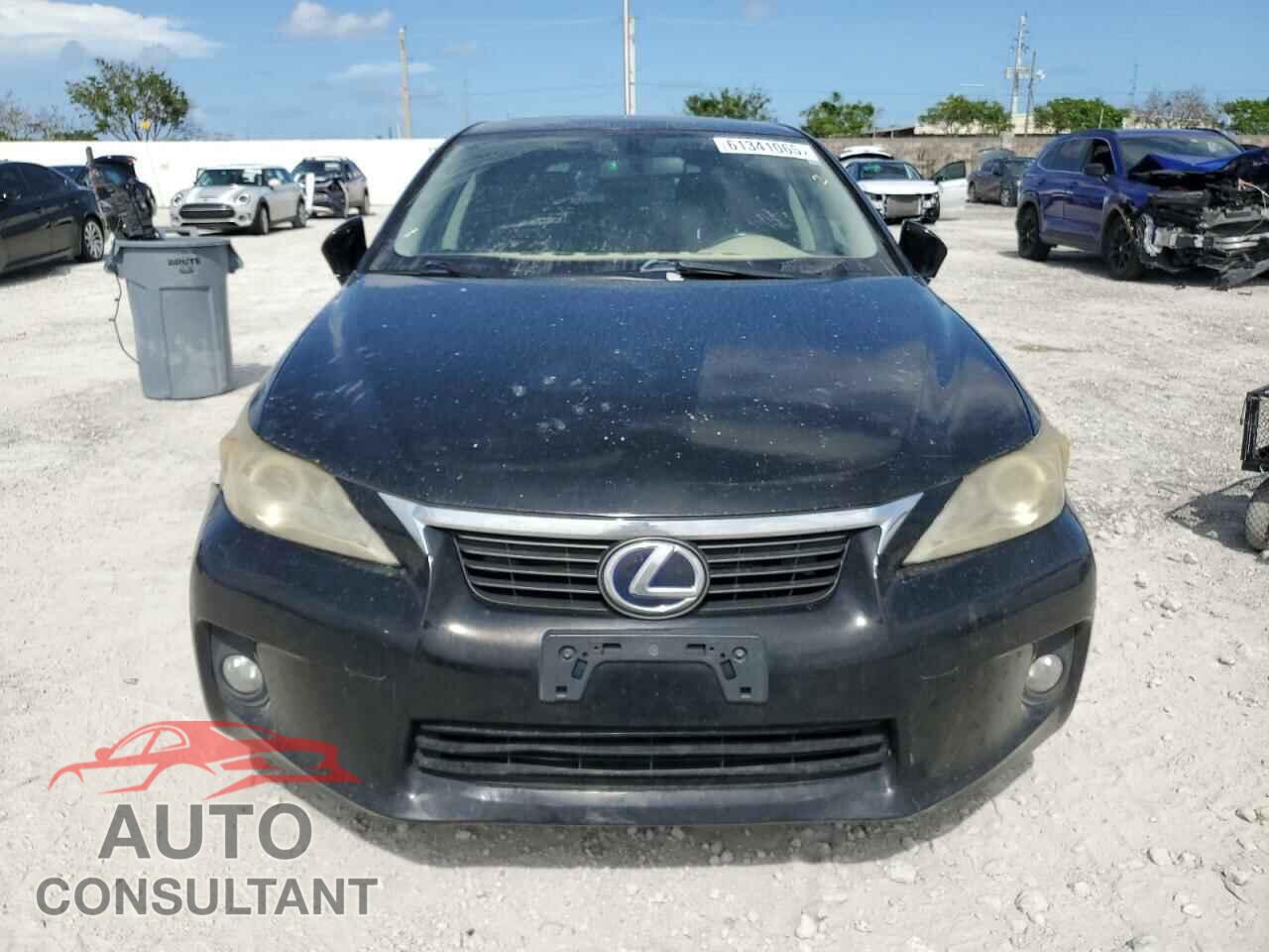 LEXUS CT 200 2011 - JTHKD5BH8B2012657