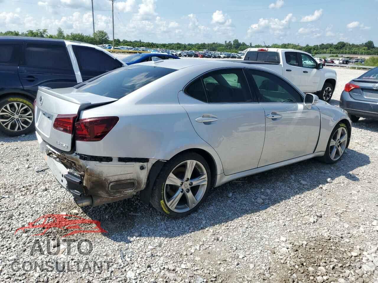 LEXUS IS 2011 - JTHBF5C28B5152601