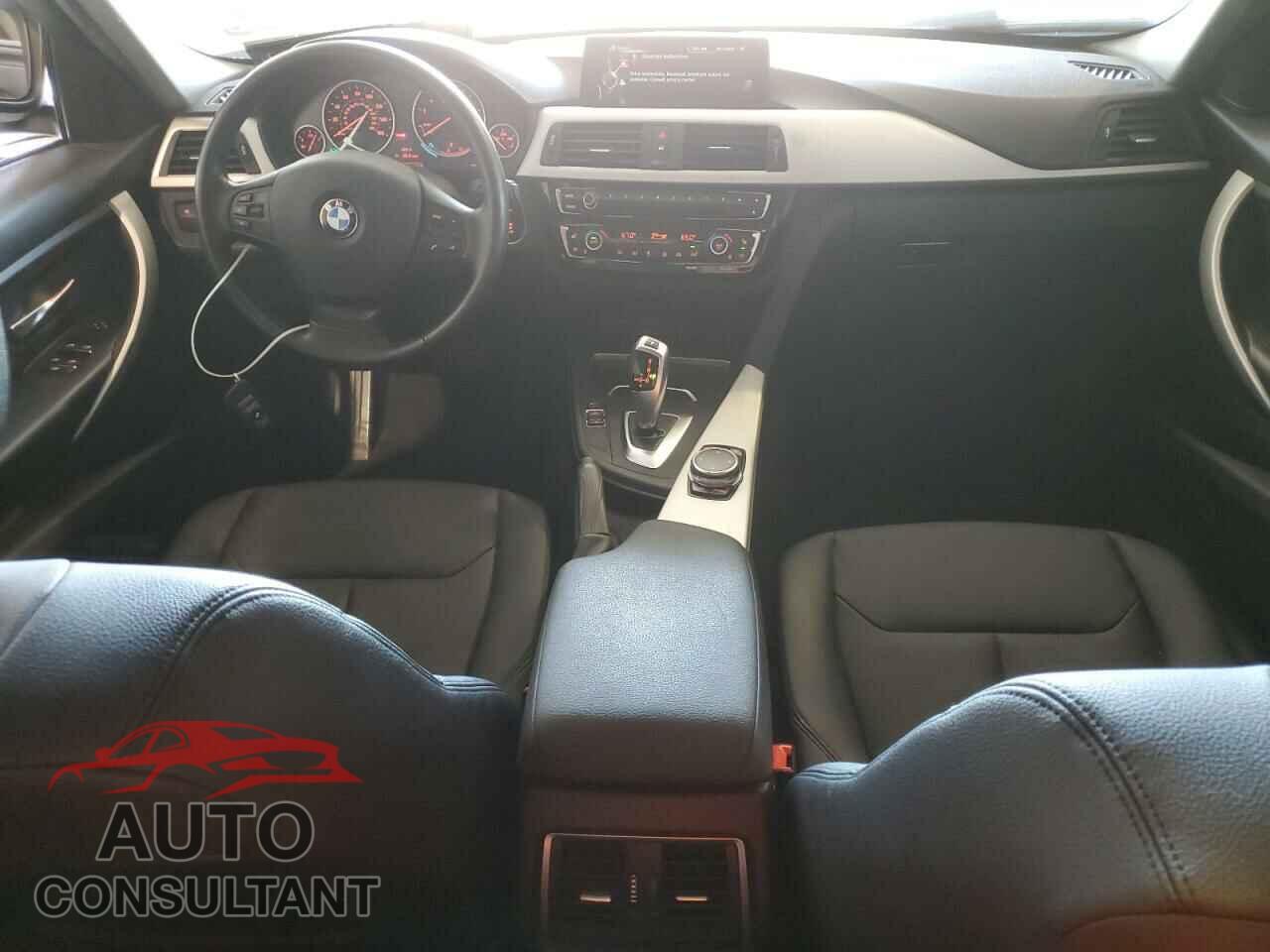 BMW 3 SERIES 2016 - WBA8E5G59GNU20093