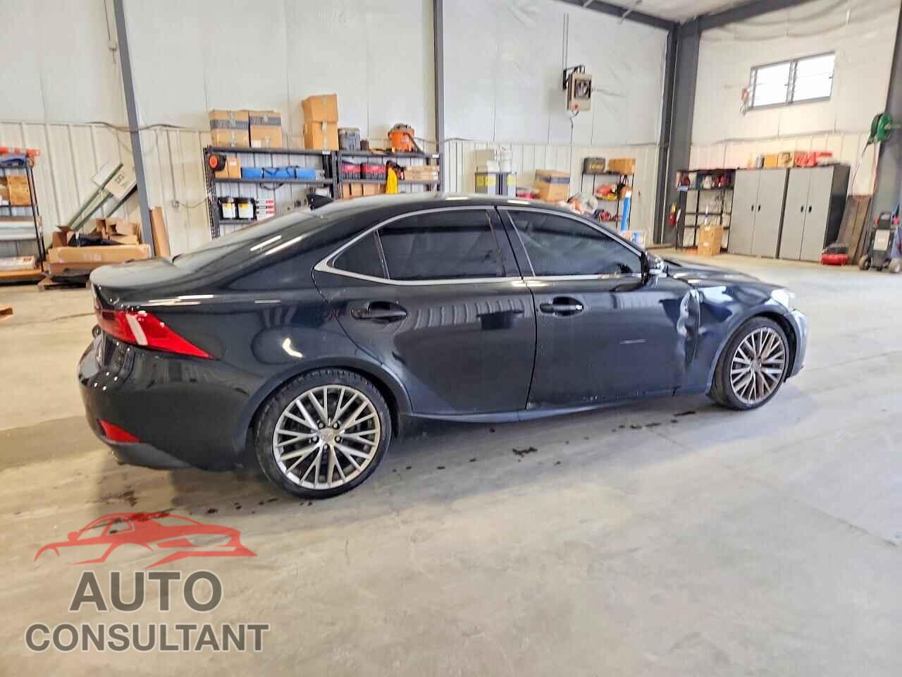 LEXUS IS 2016 - JTHBA1D21G5021944