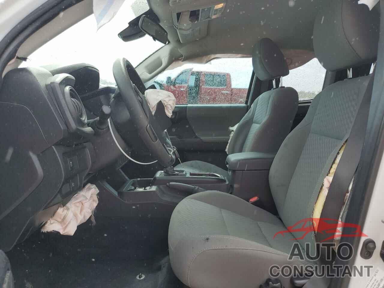 TOYOTA TACOMA 2022 - 3TYRX5GN5NT054985