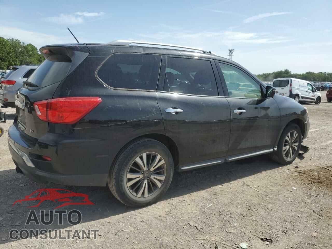 NISSAN PATHFINDER 2017 - 5N1DR2MN6HC666858