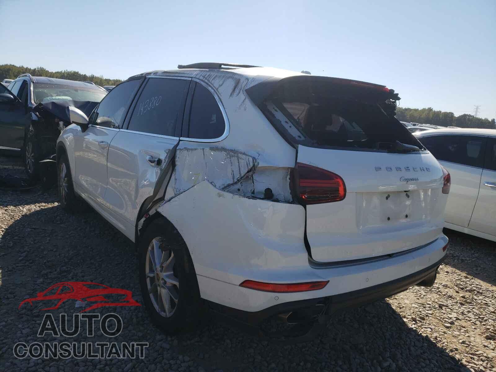 PORSCHE CAYENNE 2016 - WP1AA2A24GLA06467