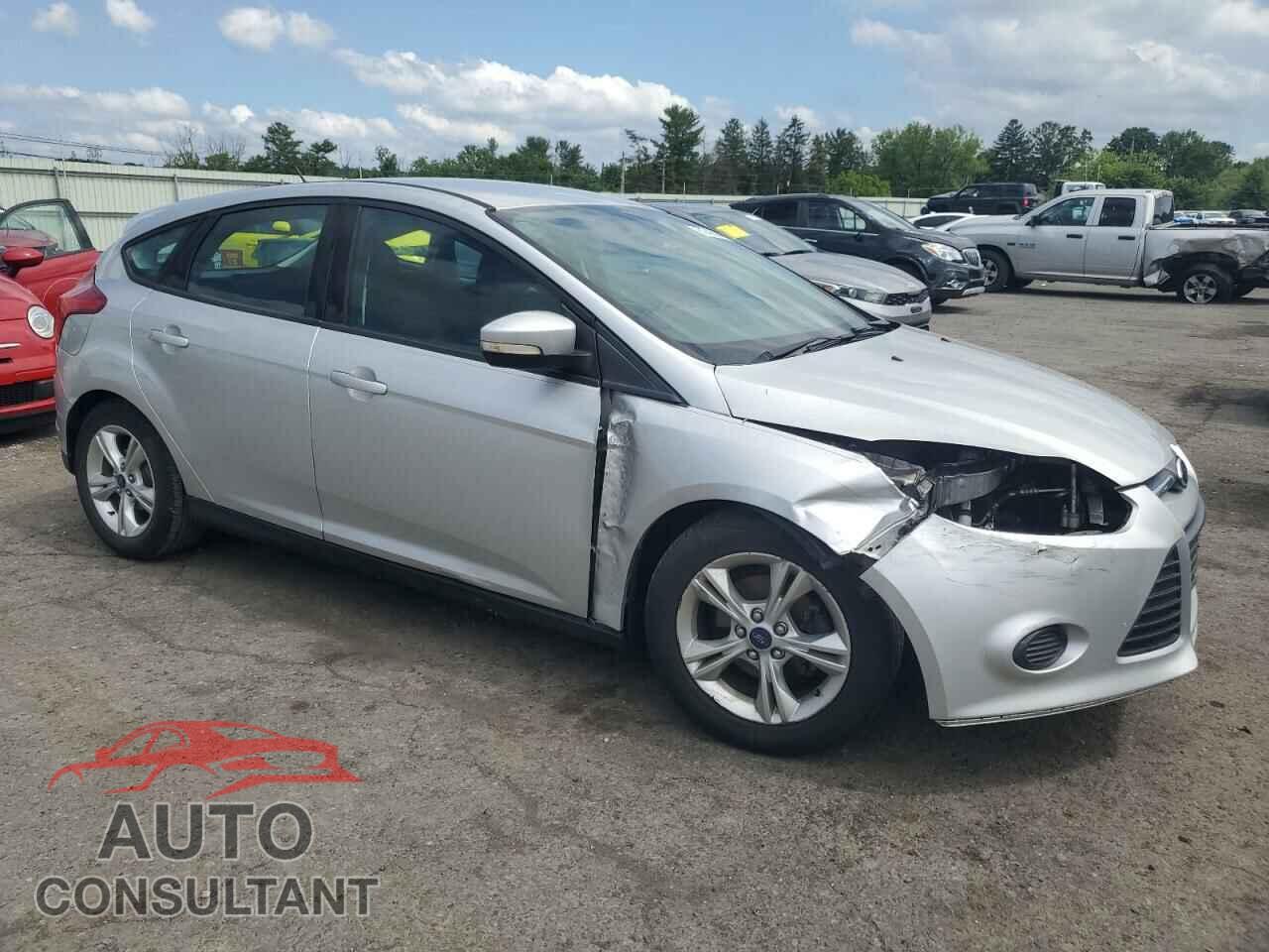 FORD FOCUS 2014 - 1FADP3K2XEL159942