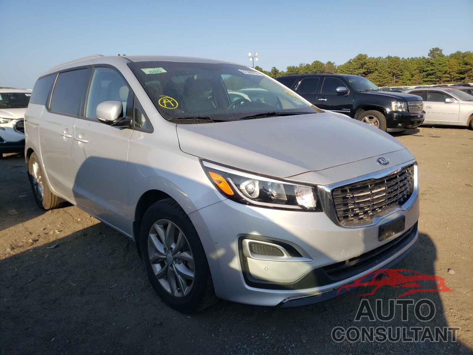 KIA SEDONA 2020 - KNDMB5C10L6574533