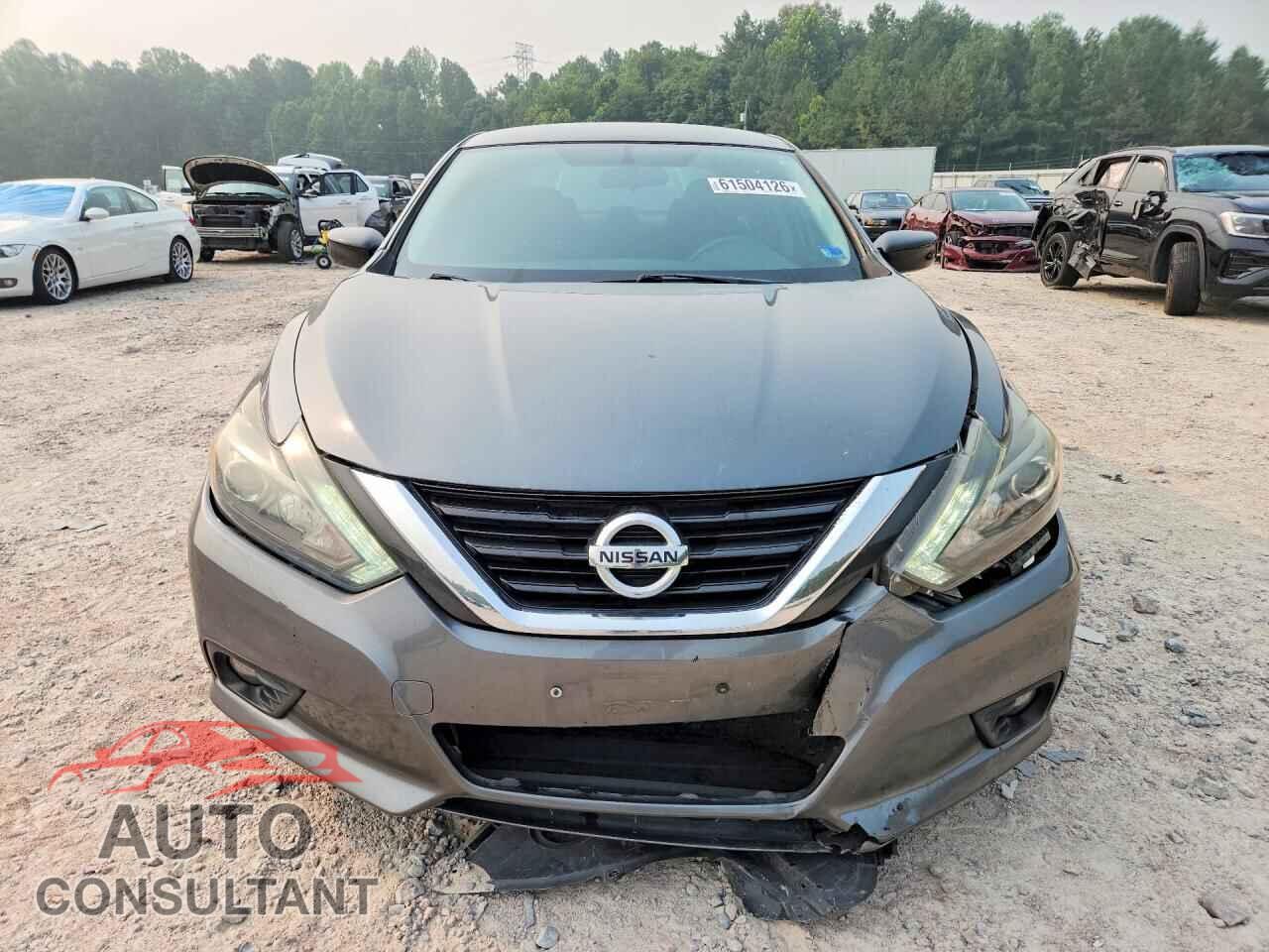 NISSAN ALTIMA 2017 - 1N4AL3AP1HC274817