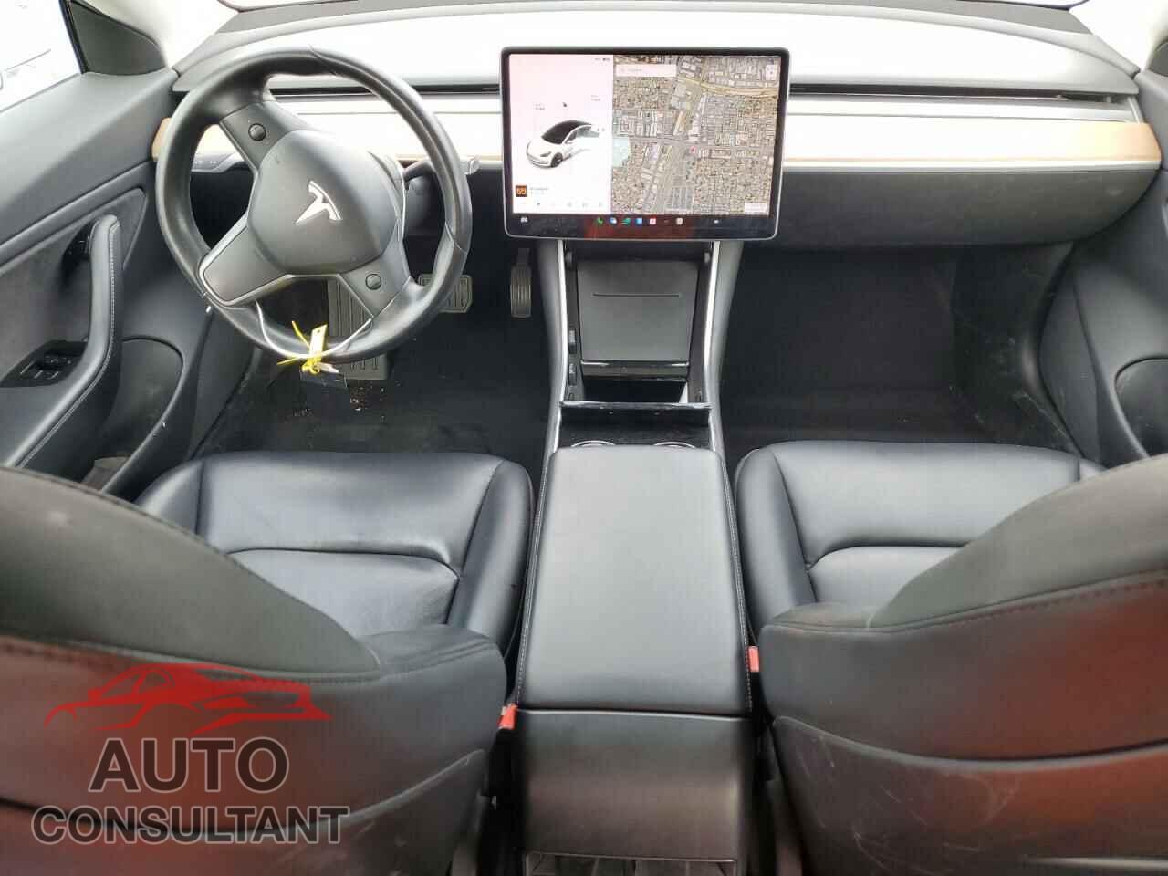 TESLA MODEL 3 2018 - 5YJ3E1EAXJF098785
