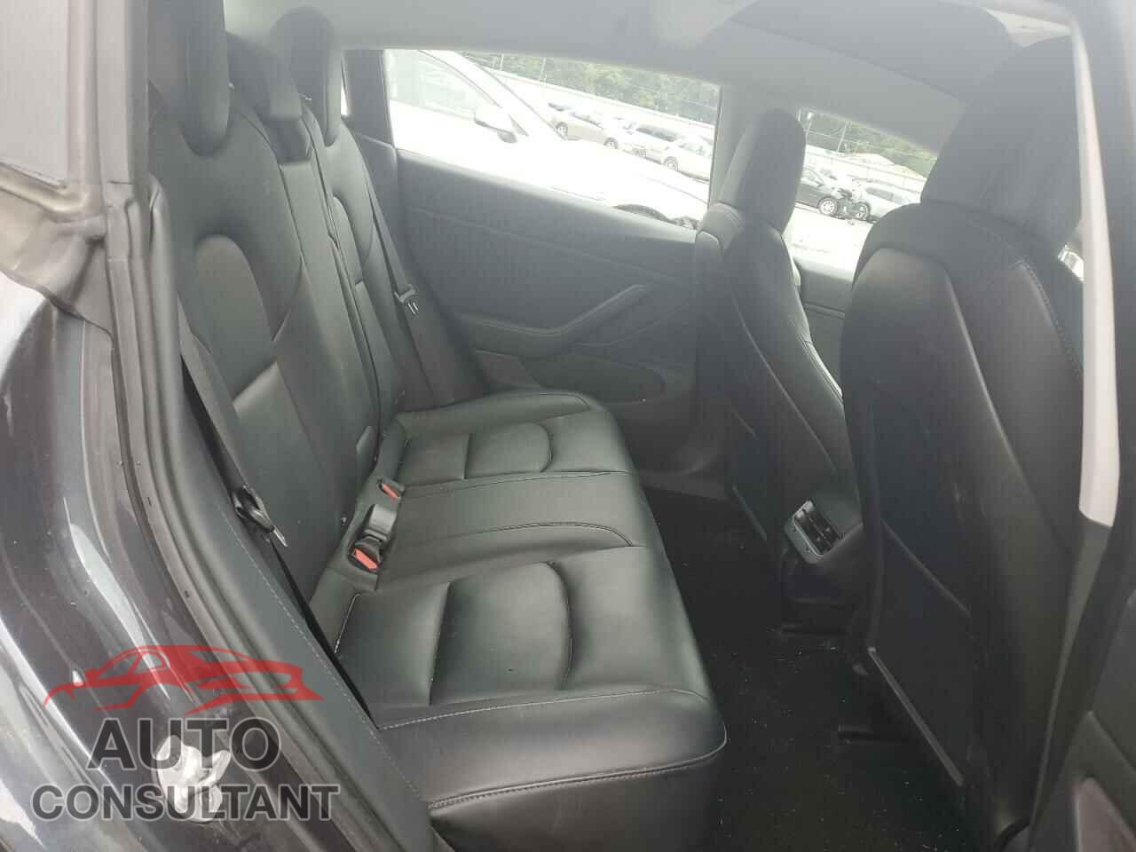 TESLA MODEL 3 2018 - 5YJ3E1EA4JF153389