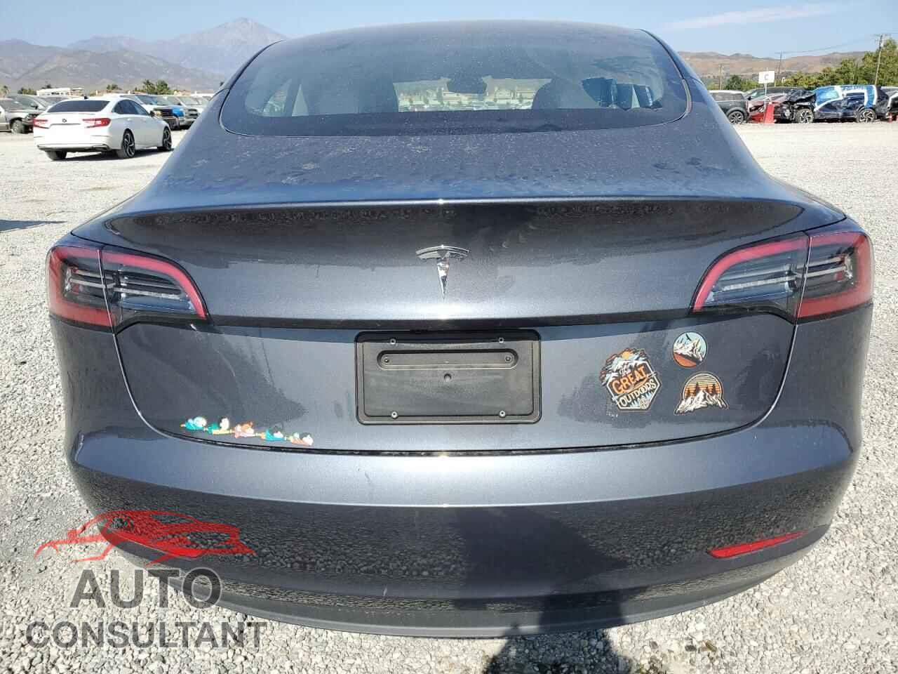 TESLA MODEL 3 2023 - 5YJ3E1EA5PF649407